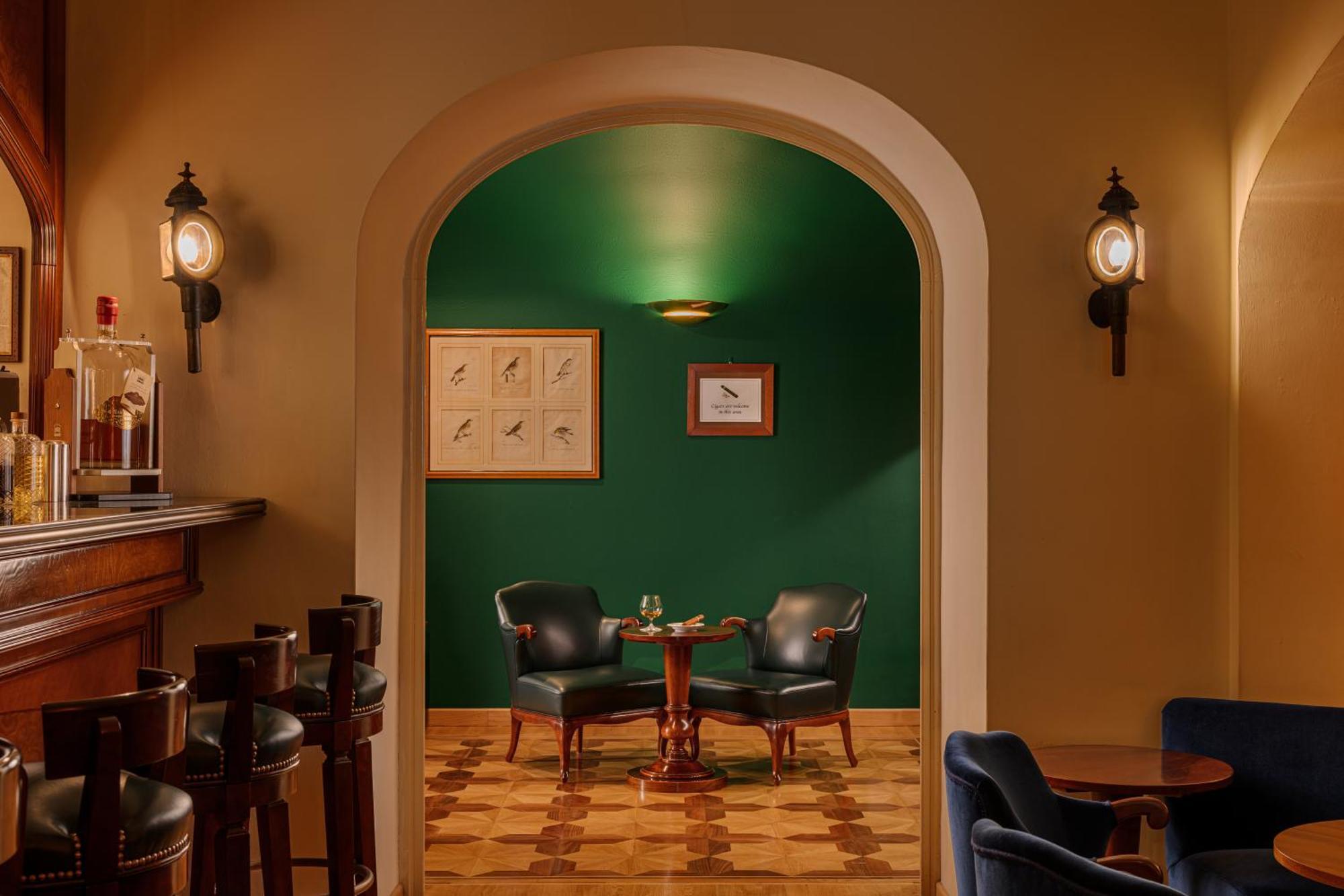 Hotel Grand Serbelloni - A Legendary 5*